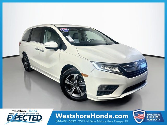 2019 Honda Odyssey Touring FWD photo