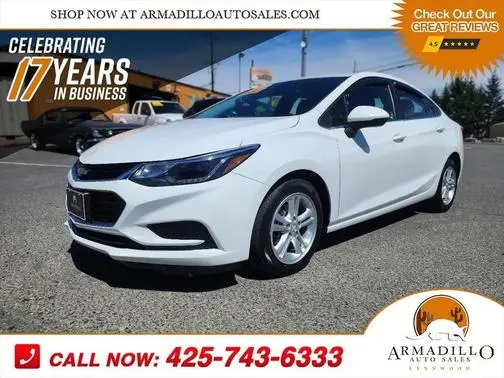 2017 Chevrolet Cruze LT FWD photo