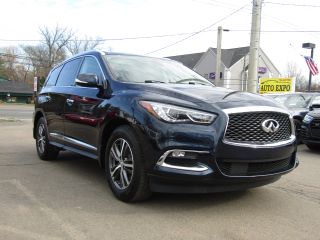 2019 Infiniti QX60 LUXE AWD photo