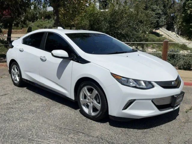 2018 Chevrolet Volt LT FWD photo