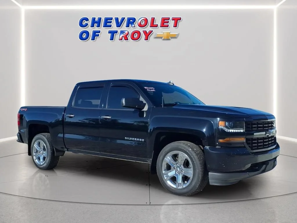 2018 Chevrolet Silverado 1500 Custom 4WD photo