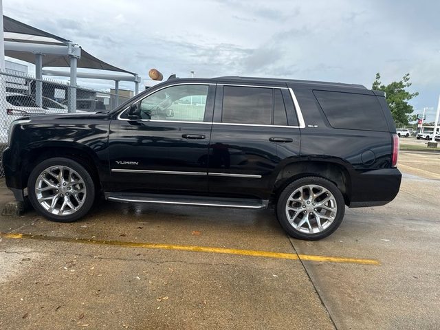 2018 GMC Yukon SLE RWD photo