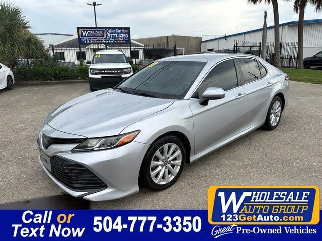 2018 Toyota Camry LE FWD photo