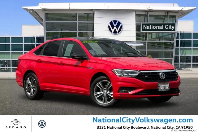 2019 Volkswagen Jetta R-Line FWD photo