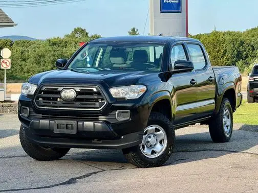 2018 Toyota Tacoma SR 4WD photo