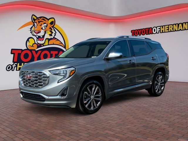 2018 GMC Terrain Denali FWD photo
