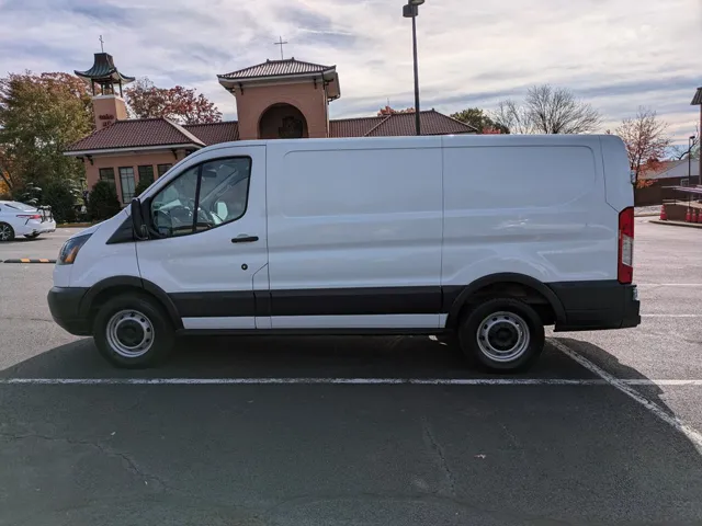 2018 Ford Transit Van  RWD photo