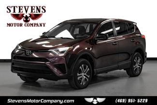 2018 Toyota RAV4 LE FWD photo