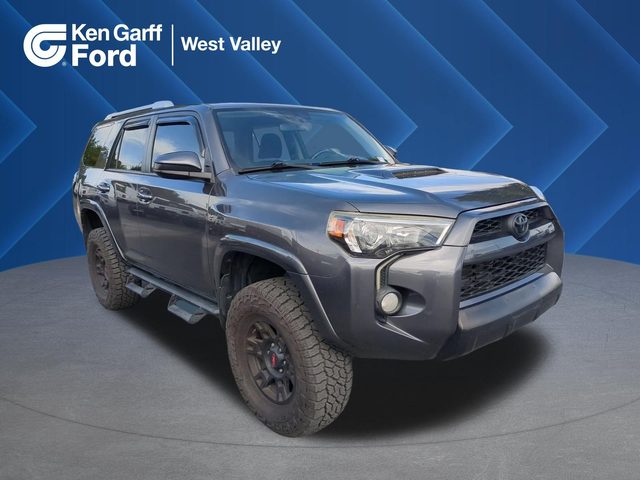2018 Toyota 4Runner TRD Off Road 4WD photo