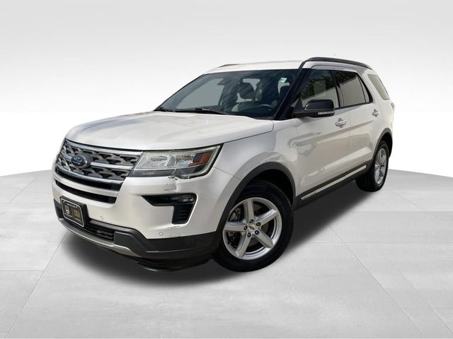 2018 Ford Explorer XLT FWD photo