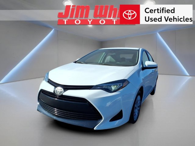 2019 Toyota Corolla LE FWD photo