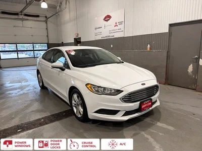 2018 Ford Fusion SE FWD photo