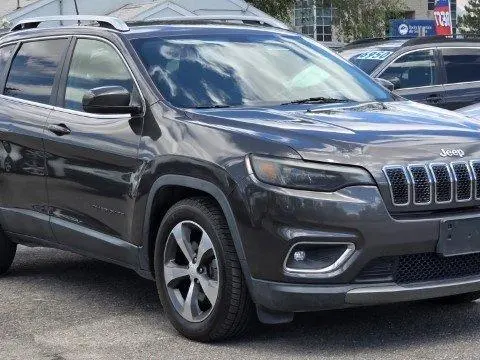 2019 Jeep Cherokee Limited FWD photo