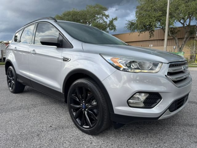 2018 Ford Escape SEL FWD photo