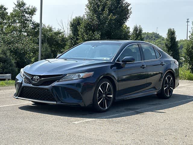 2018 Toyota Camry XSE FWD photo