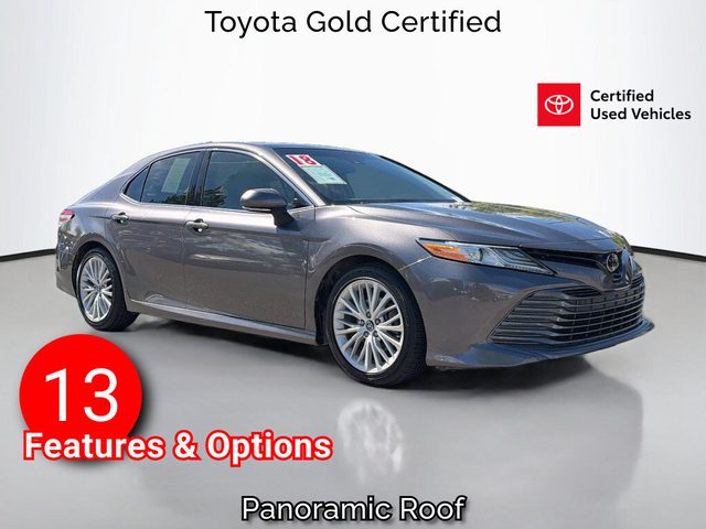 2018 Toyota Camry XLE FWD photo