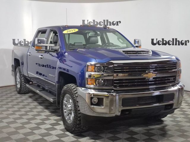 2019 Chevrolet Silverado 3500HD LTZ 4WD photo
