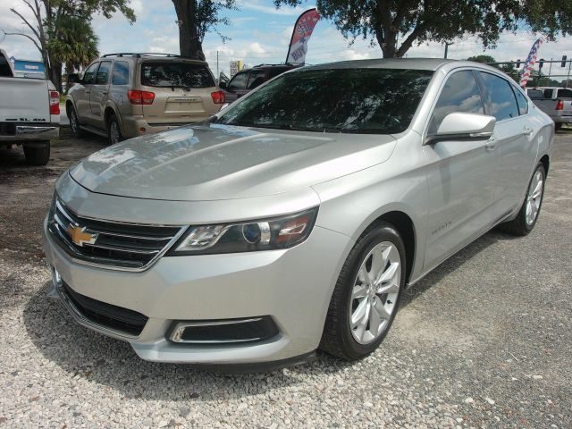 2017 Chevrolet Impala LT FWD photo