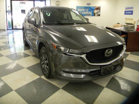 2018 Mazda CX-5 Touring FWD photo