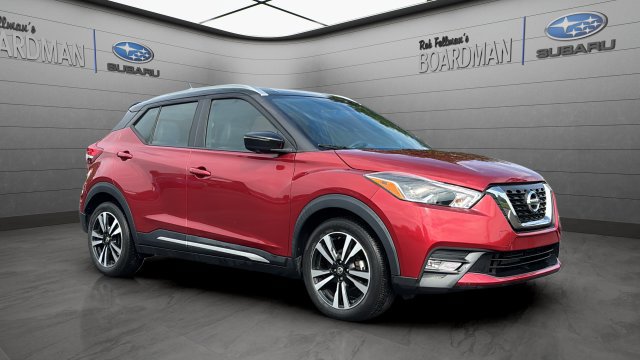 2018 Nissan Kicks SR FWD photo
