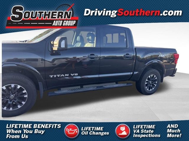 2018 Nissan Titan PRO-4X 4WD photo