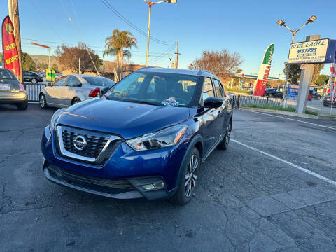2018 Nissan Kicks SR FWD photo