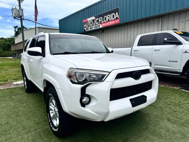 2018 Toyota 4Runner SR5 4WD photo