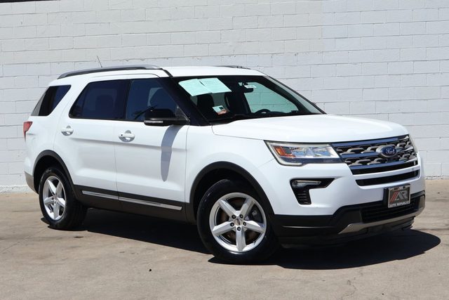 2018 Ford Explorer XLT FWD photo