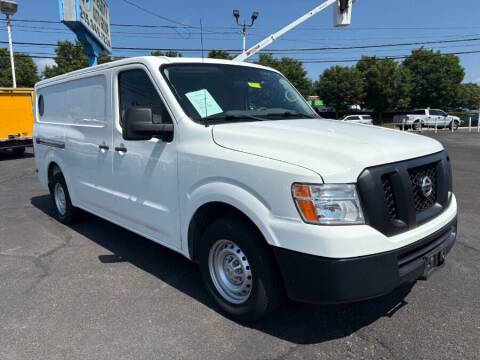 2018 Nissan NV Cargo S RWD photo