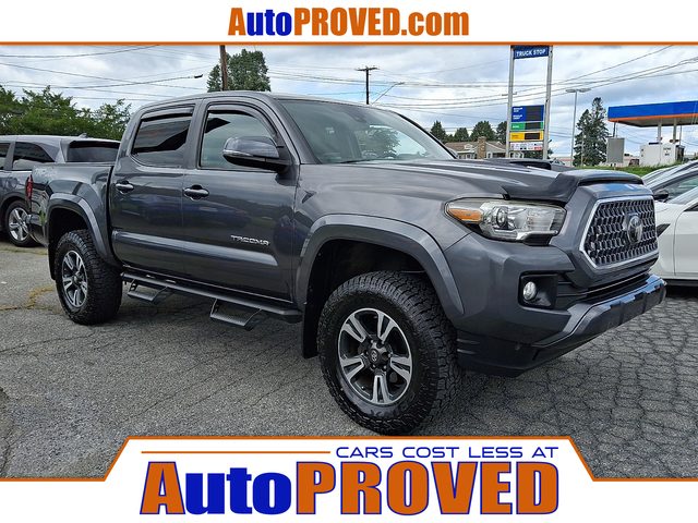 2018 Toyota Tacoma TRD Sport 4WD photo