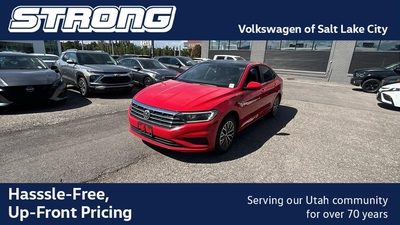 2019 Volkswagen Jetta SEL FWD photo