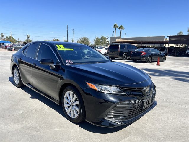 2018 Toyota Camry LE FWD photo