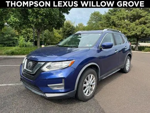 2018 Nissan Rogue SV FWD photo