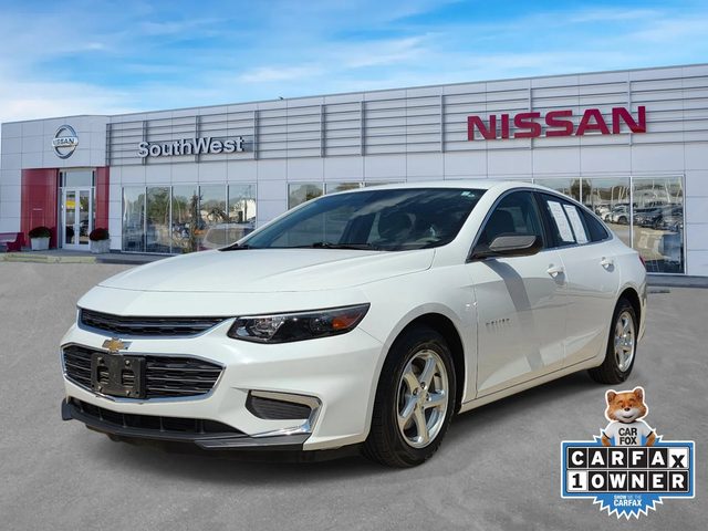 2018 Chevrolet Malibu LS FWD photo