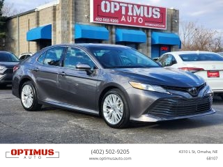 2018 Toyota Camry XLE FWD photo