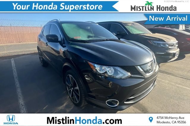 2018 Nissan Rogue Sport SL FWD photo