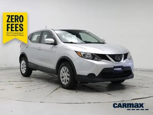2018 Nissan Rogue Sport S AWD photo