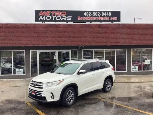 2018 Toyota Highlander XLE AWD photo