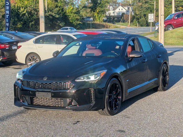 2018 Kia Stinger GT1 RWD photo
