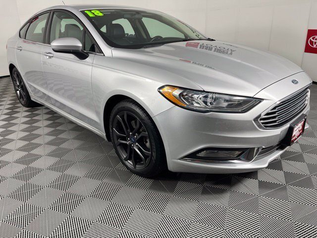 2018 Ford Fusion SE FWD photo