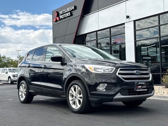 2017 Ford Escape SE 4WD photo