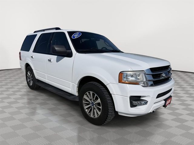 2017 Ford Expedition XLT 4WD photo