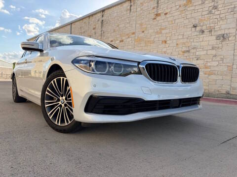 2019 BMW 5 Series 540i RWD photo
