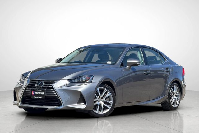 2018 Lexus IS IS 300 RWD photo