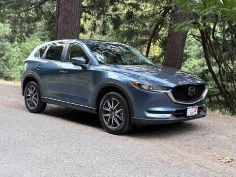 2018 Mazda CX-5 Touring AWD photo
