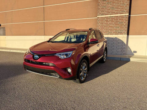 2018 Toyota RAV4 Hybrid Limited AWD photo