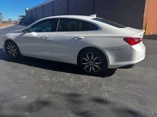 2018 Chevrolet Malibu LT FWD photo