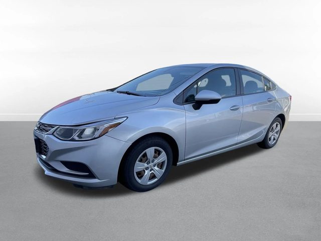 2018 Chevrolet Cruze LS FWD photo
