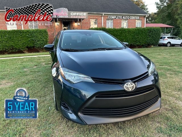 2019 Toyota Corolla LE FWD photo