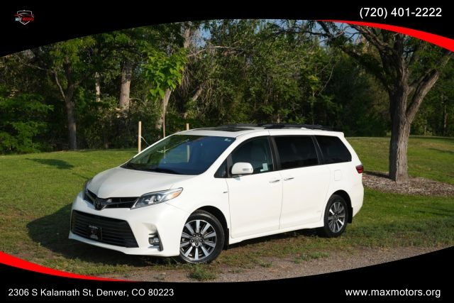 2018 Toyota Sienna Limited AWD photo